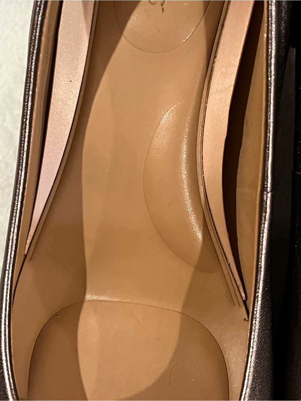 Aerosoles block heel pumps Round toe, arch support, padded. Silver metallic 10.5 - Picture 7 of 12